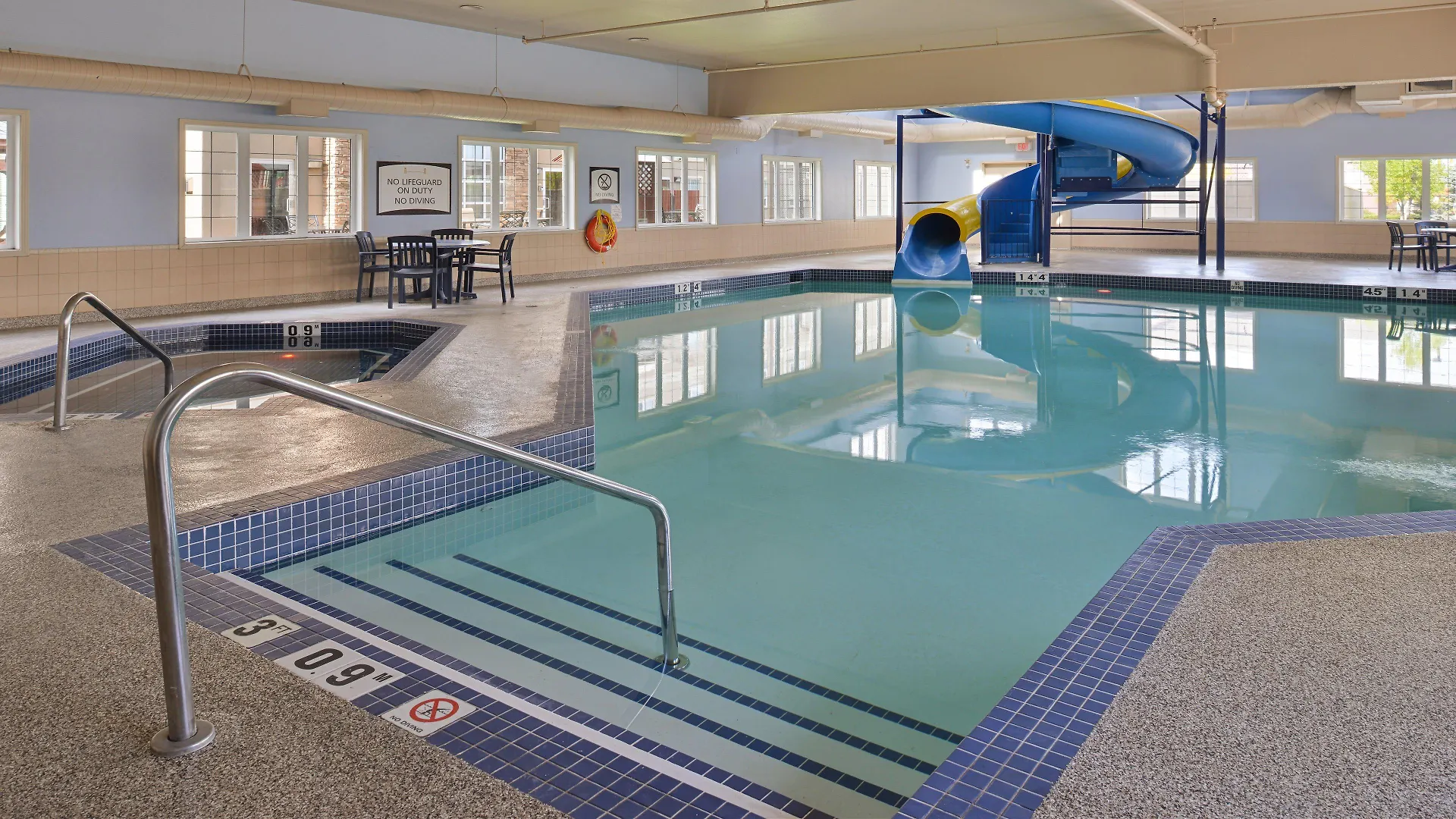 *** Hotel Staybridge Suites - Calgary Airport By Ihg Canada
