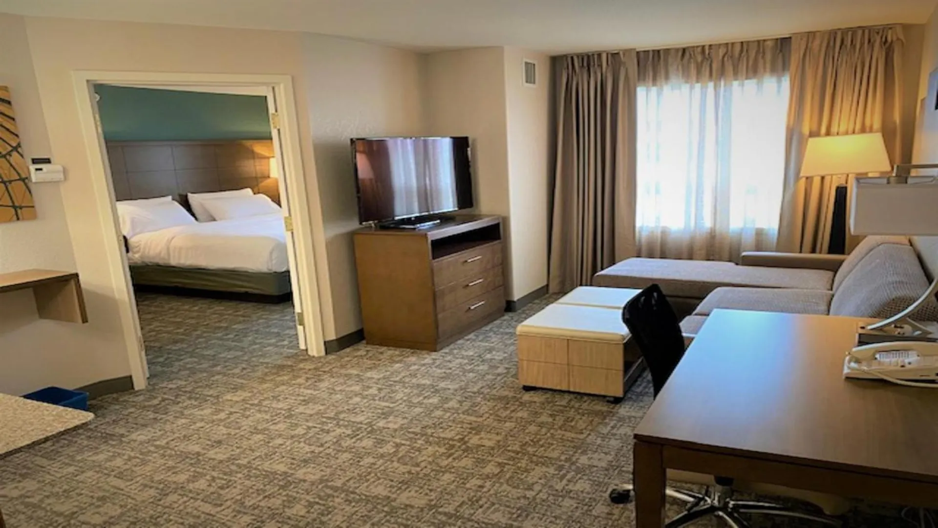Staybridge Suites - Calgary Airport By Ihg Hotel
